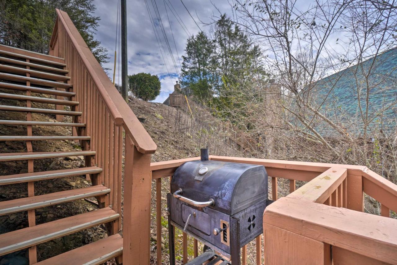 Inviting Sevierville Cabin With Deck And Hot Tub! Exterior photo